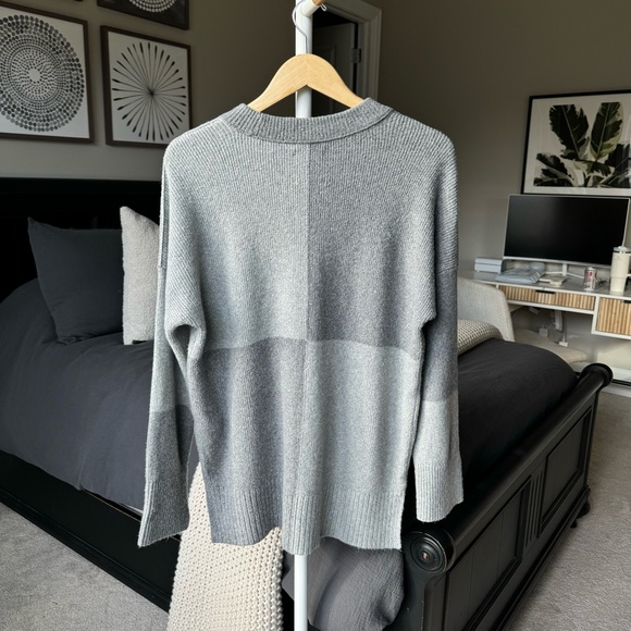 Abercrombie & Fitch Sweater in Light Grey, Mottled Grey - Picture 4 of 7